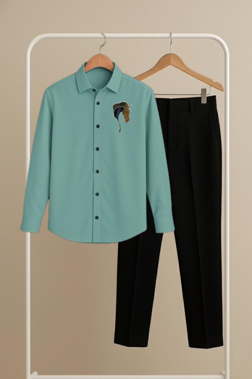 Pista–Black – Multi Horse Logo