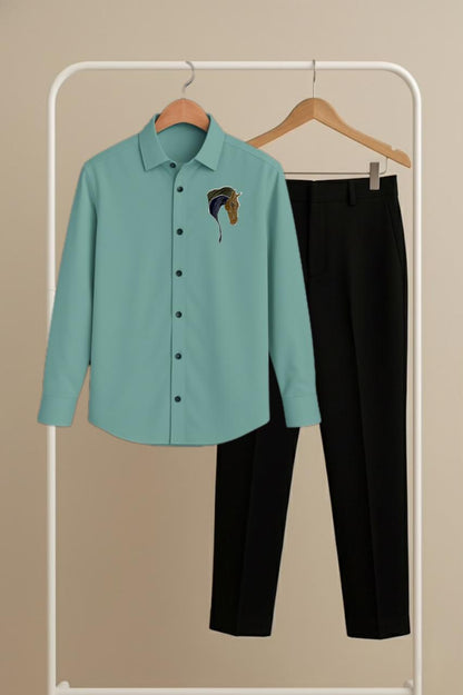 Pista–Black – Multi Horse Logo