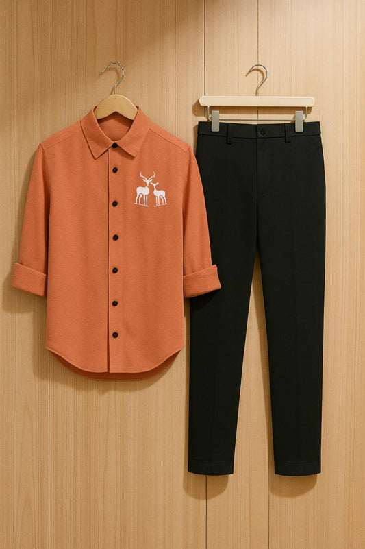 Men Pink Two Deer Embroidery Shirt Black Pant