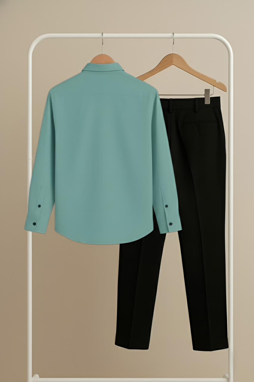 Pista–Black – Round Brown Deer Logo